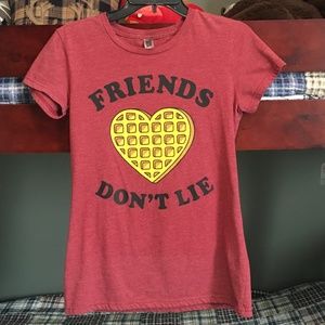 *STRANGER THINGS* Eggo T-shirt Size Small Burgundy